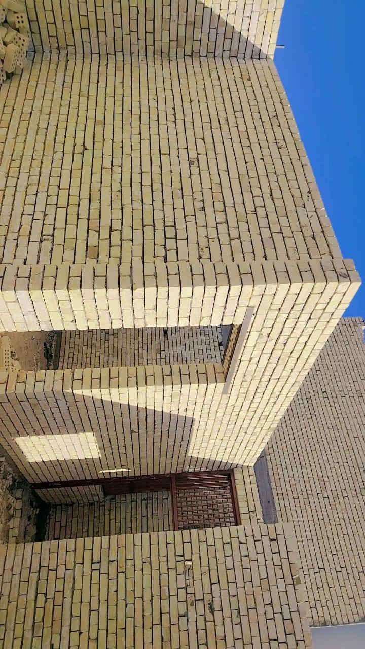 السلام عليكم خلفه سعر مناسب بناء شغل درجه اوله طابوك بلوك فرمستون تطبيك فرشي التزام بل موعد كادر خلفات اكو داخل كربلاء  انتصل وبيك خير وتدلل متفرغ حالين 
***********
***********
