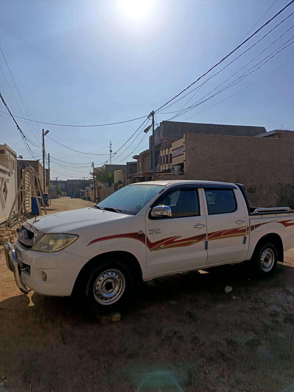 السلام عليكم للبيع
بيكم تيوتا هايلوكس
موديل 2011
رقم بغداد مشروع وطني تحويل
 بنفس اليوم
مكفولة كفاله عامه
بس الباب الخلفي مصبوغ اثر شخوط
السعر 170. بيها مجال حك الجيه
العنوان الانبار فلوجه.
***********
***********
