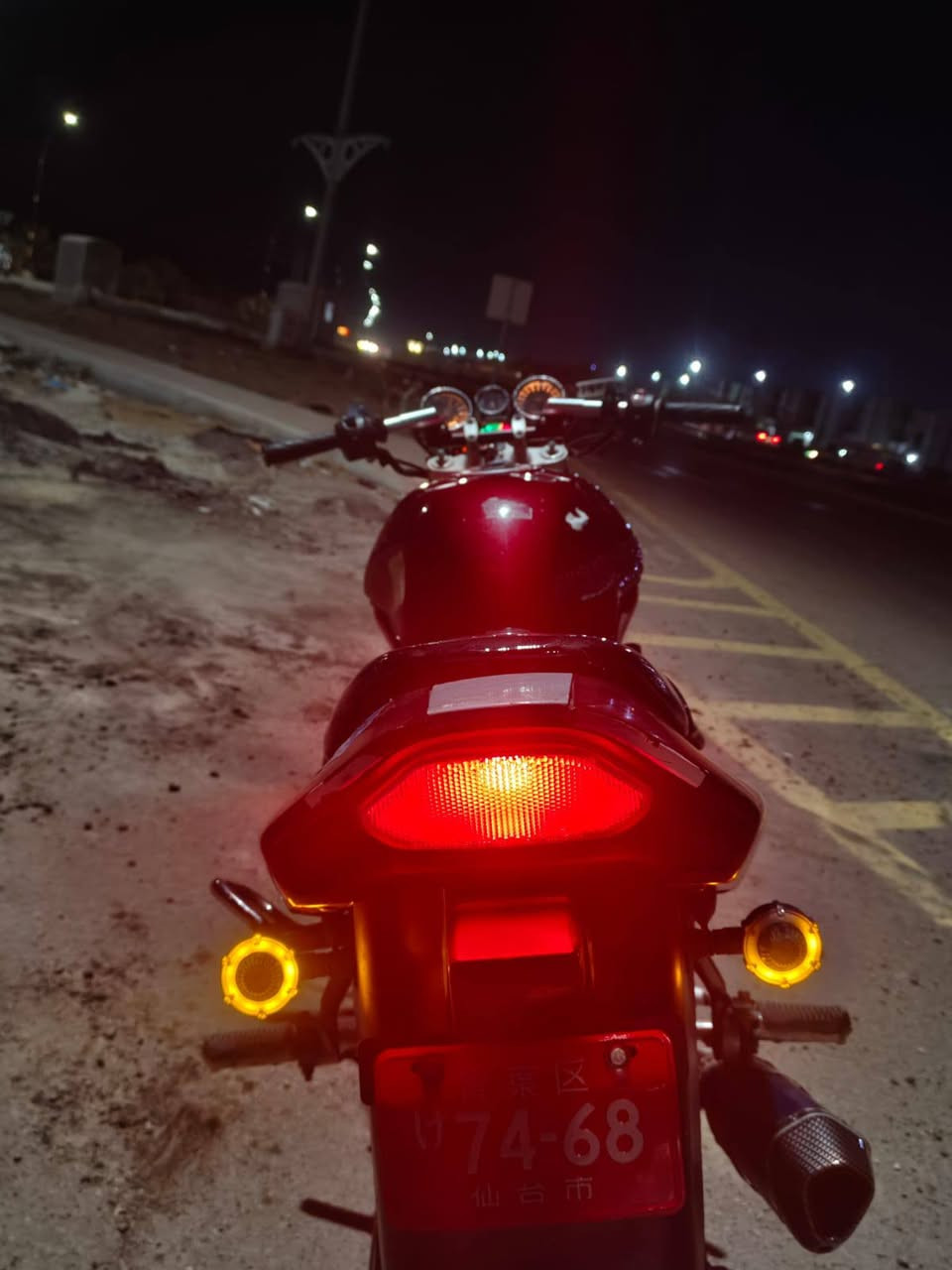 السلام عليكم دراجه بطح بانده انتبه مكينه 750cc  أوراق اصولي بسمي داخله كمرك الدراجه كبل ترقم الدراجه كفاله مكينته برغي ما مفتوح بيه شلعه معدل من المعرض اليه مكينه كفاله 6نمر راديتر زيتي مو مي الدراجه جاهزه ربع مذب عليه مكاني كربلاء حي العسكري السعر 12ورقه وبيه مجال للستفسار ‏‪***********‬‏ مراوس ترهم شعدك نزل المايعجبه المنشور اعبره اكونلك ممنون
