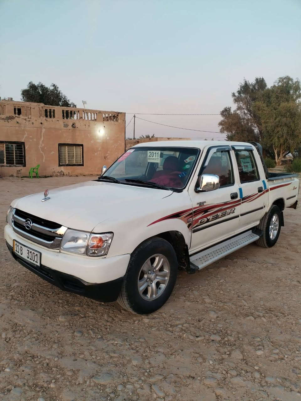 السلام وعليكم للبيع دير موديل 2011 رقم بغداد انكليزي شرط التحويل محرك شاصي كير اكسل مكفولات كهربايات كلها شغاله سياره مال جناي خير من الله ما بيها اي نقص  المكان ديالئ العظيم والشراي يدلل ***********//***********
