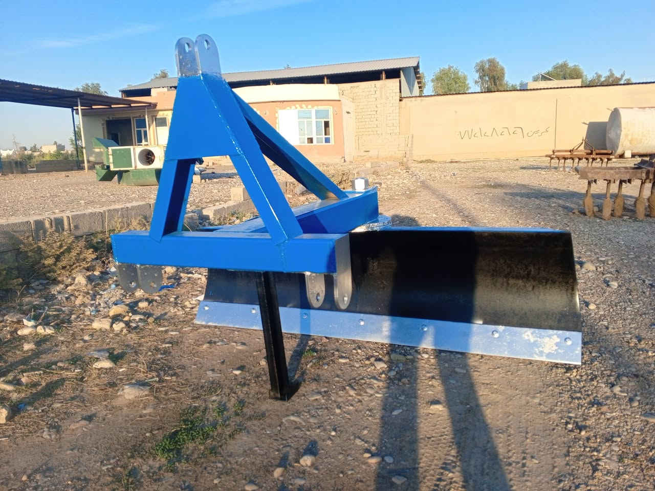 سلام و  علیک .صنع معمل سيد معدلان دوارە ابو قرص 2متر .
عنوان طوز خورماتو. طریق كركوك .بغداد قرب المطعم جنة العراق . سعر وتساب . ***********
