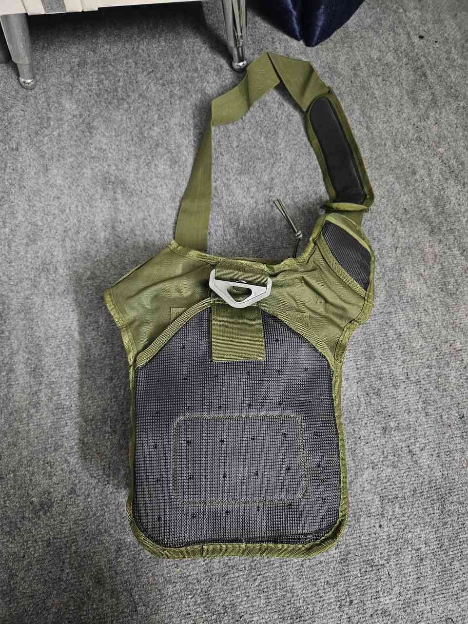 جنطة عسكرية تصير على الخصر او تشيلها صفح بيهة هواي جعب سعر 20 مع التوصيل


**إذا كنت صاحب هذا الإعلان وتريد حذفه لأي سبب، رجاءا أرسل رسالة إلى الدعم الفني**