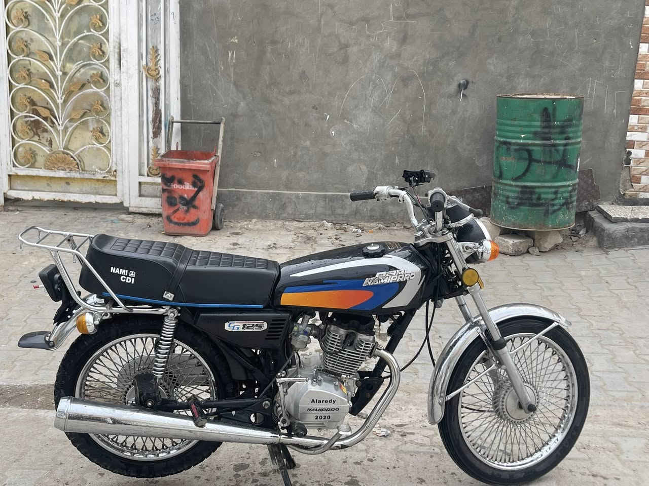 ب٥٥٠ وبيه مجال
***********5
