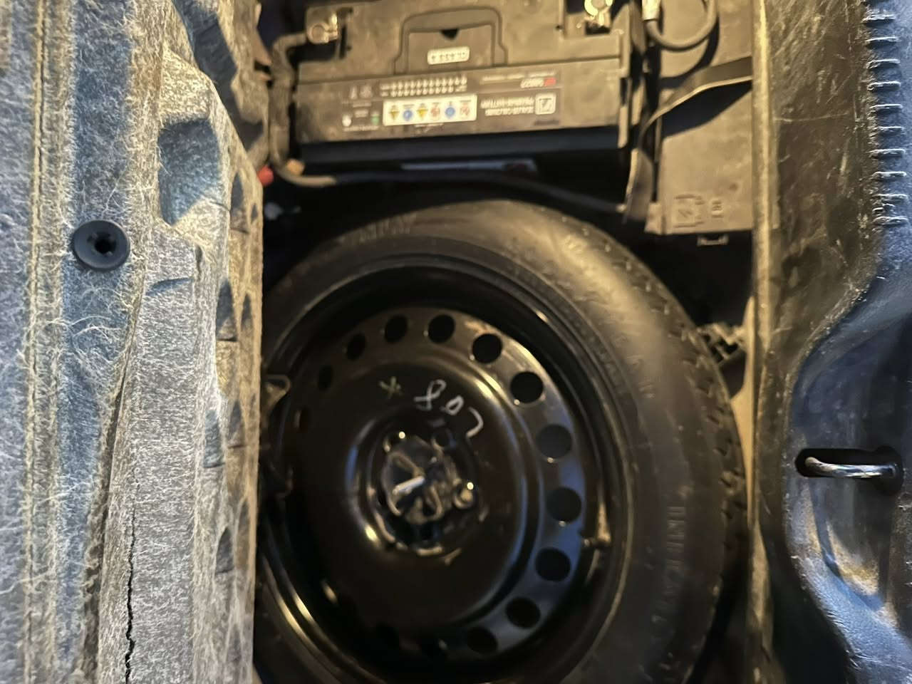 سلام عليكم
اوباما2018 مرمزه2020

السياره فول عده البنرامه 

السياره داخله كفاله فقط دعاميه وبيها بعض الملاحضات 

سياره حره 

مواصفاتها 

كشنات تدفئة تبريد وتدفئه بل كراسي الخلفيه ردار امامي رادار جانبي تحديد مسار خروج من المسار حساسات امامي خلفي فول السياره وجاهزه تحويل ومداور ثاني يوم تخم تاير جديد ويل مكسيكي حجم ١٨ اشاير بل مري مري قلاب 

السعر 230 وبيها مجال بصيط  للشراي مكانها ناصريه مركز 

للتواصل ***********
