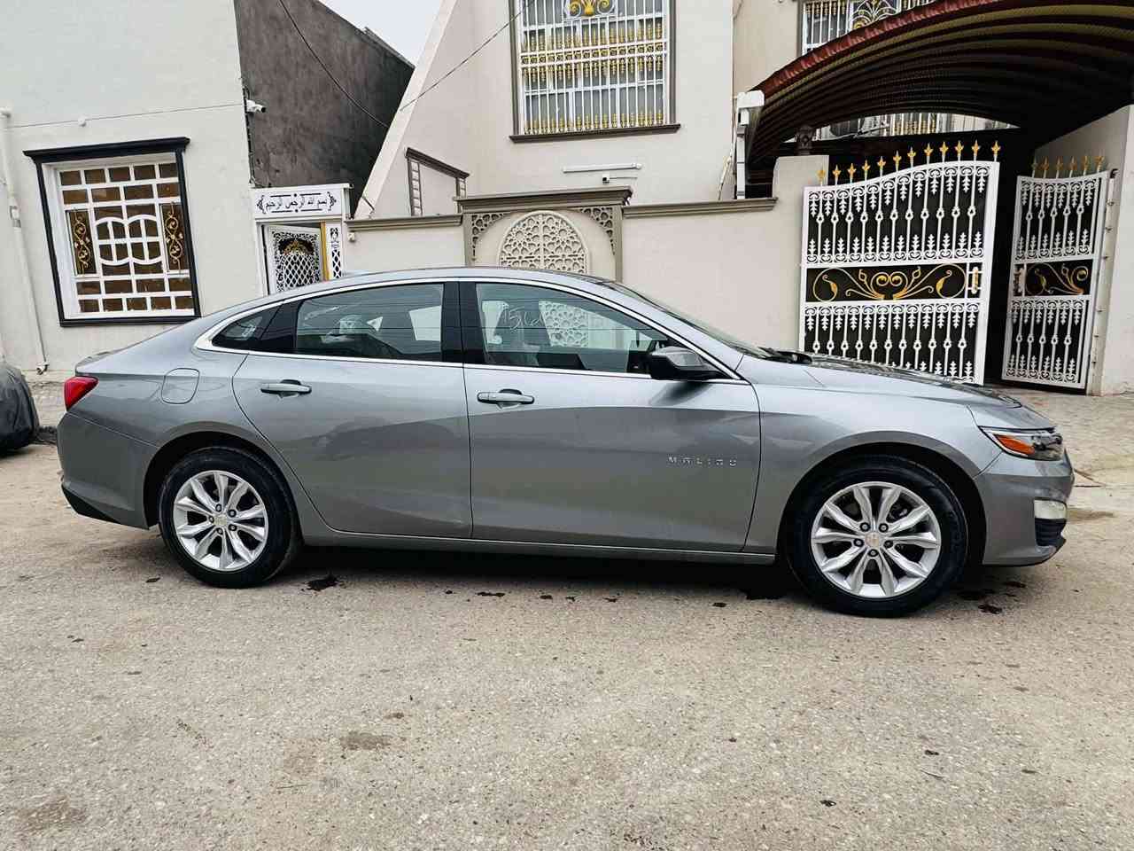 سلام عليكم ماليبو موديل 23 معوقين قاسيه حادث جاملغ بنيد بس صبغ سعر 125بيهه مجال رقم موبايل ***********
