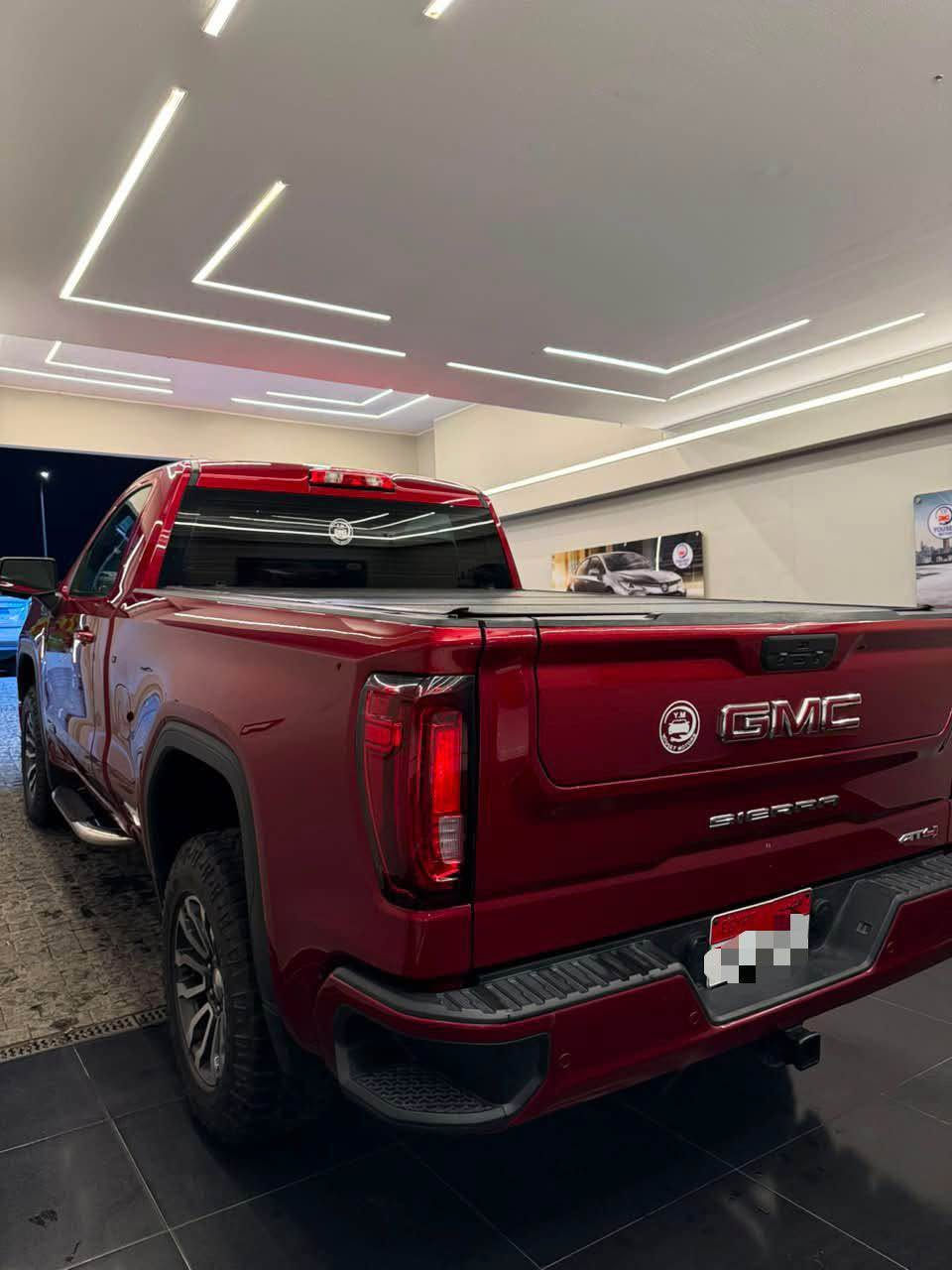 GMC sierra AT4 1500
موديل: 2021 

عداد: 30,000KM 

8 سلندر 5,300 سي سي 

فبريكا بالكامل

ترخيص نقل رخصه حتي شهر7 لسنة 2026

المعاينه ٦ اكتوبر الحصري السادس من اكتوبر, الجيزة


**إذا كنت صاحب هذا الإعلان وتريد حذفه لأي سبب، رجاءا أرسل رسالة إلى الدعم الفني**