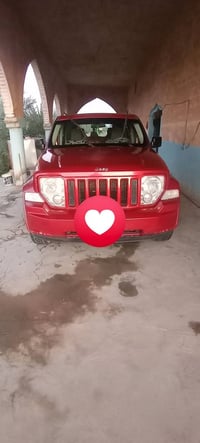 جيب لبرتي 2008 للبيع فقط السعر 1.10 رقم بغداد جاهزة مابيهة نقص والجناي...