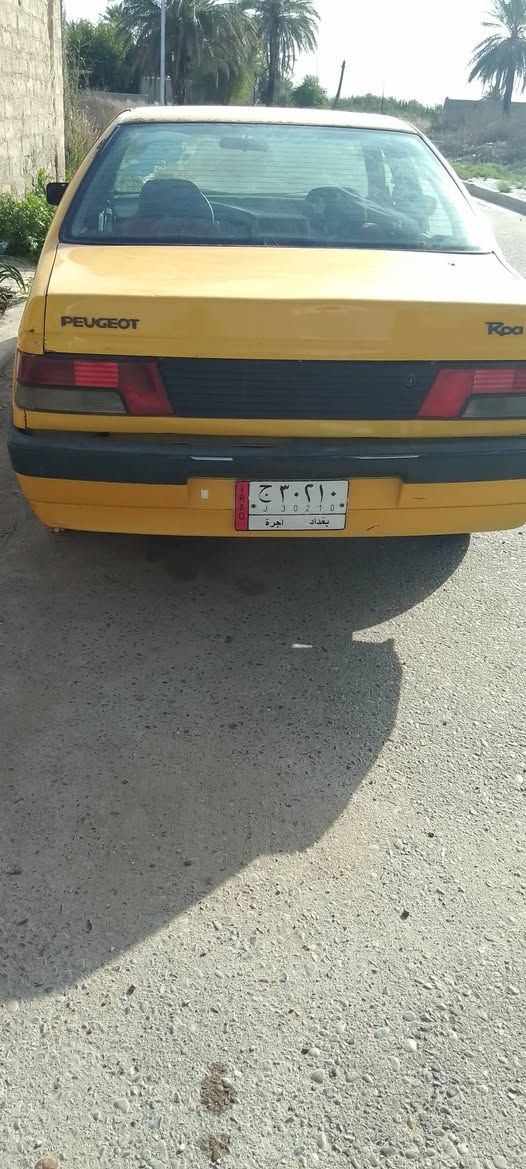 بهه للبيع بيجو روى موديل 9 محوره اوتماتيك كشرهه نضيف داخل نضيف سنويه عضم عاج ساقطه من 2019ما عليهه غرامات فقط هيئه 40 الف عندي مستمسكات راعيهه ما مطلوبه دينار احمر مبدل جامتين اماميه وخلفيه جدد صدر جديد استفسار ***********مكان يوسفيه
