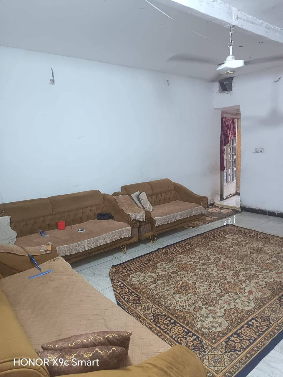 للبيع بيت 🏡طابو صرف فى #الشرطه_الرابعه خلف صيدلية العام الجديد #مساحته١٠٠م واجهه خمسه يحتوي على #غرفتين_نوم 😴 وصاله ومطبخ وخدمات #البيت_نظيف للإستفسار اتصال 🤙 على #الواتساب على  
الرقم ***********
#الجميع
