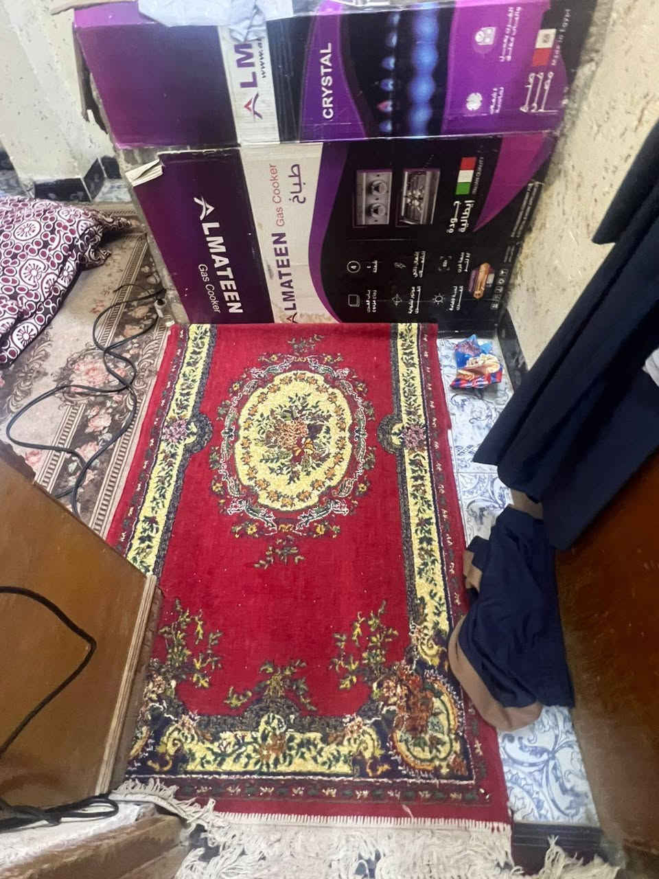 للبيع قرب مستشفى الكفيل
اغراض للبيع
جرباية نفر جديده  50
ومندر اسفنج نفر جديد 25
و(زولية جديده ثري دي وزولية وردي مدات ٢ نظيفات بب50 كلهن شلع  ) 
 وميز كومدي خشب بابين ب25
طباخ كهربائي 55
وطباخ غازي 25
ميز جرارات بلاستك ب18
وغسالة نظيفه مابيها كلشي شغاله تجفيف وغسل 75
كل الاغراض جديده ومستخدمه قليل  وبيها مجال الاسعار


**إذا كنت صاحب هذا الإعلان وتريد حذفه لأي سبب، رجاءا أرسل رسالة إلى الدعم الفني**