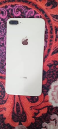 ايفون ٨ بلص بلادي ما امبدل بي بس بطاريه ميه ذاكره اربعه وستين مابي ولا...