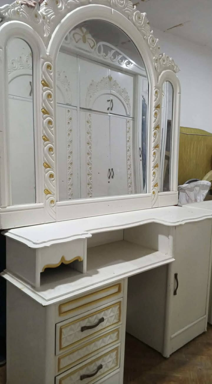 غرفة نوم للبيع او نضيفة سعر ٤٠٠مكان حلة شارع ١٠٠


**إذا كنت صاحب هذا الإعلان وتريد حذفه لأي سبب، رجاءا أرسل رسالة إلى الدعم الفني**