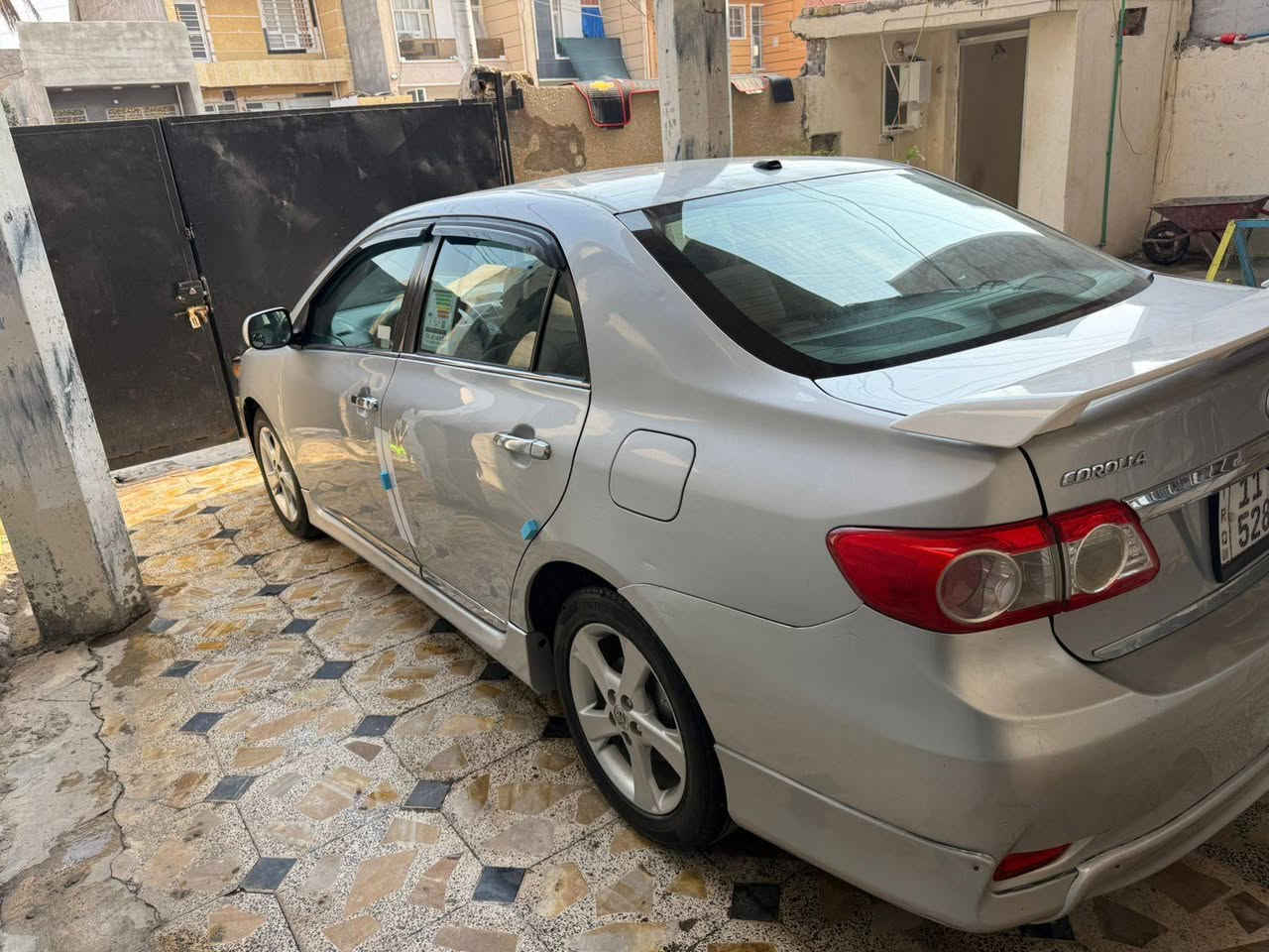 السلام عليكم
كورلا وارد  S 2013
رقم بغداد الجديد تحويل مباشر
سنوية وهزة وبراد جديد 
   1/1 لمتدد
فول الفول 
فتحه سلايت 
ويل 16 
5 ويل كب 
تحكم استيرن 
حساس اصلي 
كت لاحيه اصلي S
كرسي كهربائي
تبريد لمس تحكم مري مري شفط 
منضومه زنون ام 200 دولار 
محرك 1800 
محرك قبل شهرين مبدل 
كبر محرك مكفول 
السياره بيها تبديل قطعة بدون ضرر
وارد حادثها من الخارج سرقة بنيد 
السعر 123 وبيها مجال شي بسيط
متواجد صلاح الدين و ديالى وبغداد 
رقمي *********** بي واتساب 
السونار موجود بالمنشور
