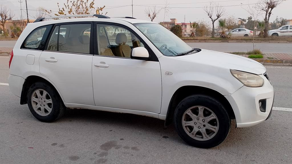 شێری تیگۆ مۆدیل ٢٠١٤ فول
تۆماتیک ناوزەرد شاهانەو تایبەت 
گێروو مەکینە و تەبرید سارد و گەرم  بێ بۆیاغە سەنەوی نوێیە  ٧/٢٠٢٨  نوێ کراوەتەوە 
 سڵایدە تحویل غرامە بەشەرت 
ئاوێنە وجا م کارەبایی وحاسەیە 
بەنزین زۆر کەم دەخوات
توندوتۆڵە و 138كم ڕۆیشتوە
کوشت جڵد کوشت هیتەرە 
 سوکان ڤۆلێۆم  قفڵ مەرکەزی و ئیکۆیە 
شوێن رانیە 
69 ومعامەلە
***********
*********** رانية, السليمانية
