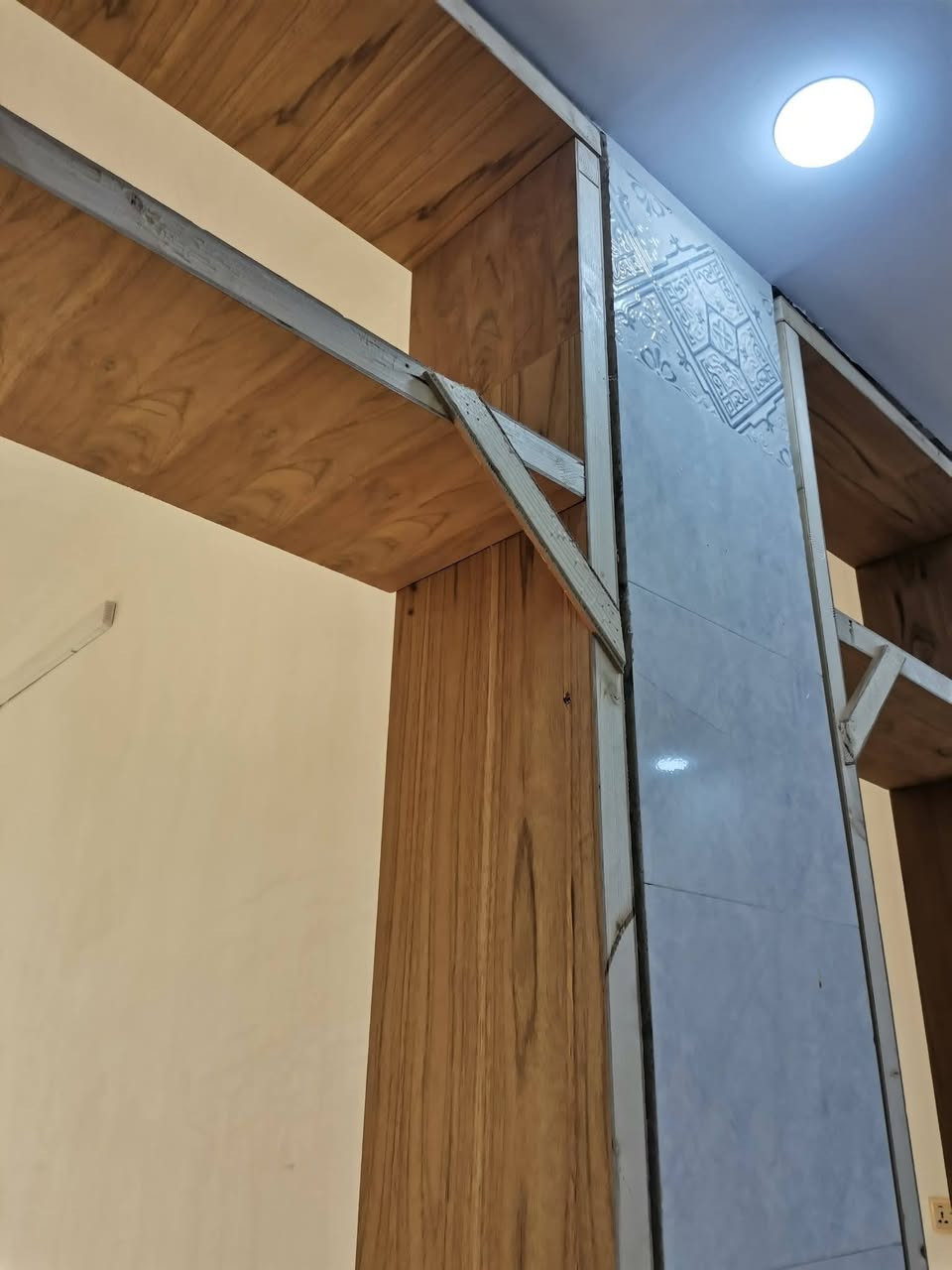 عرض خاص مدة 10 ايام فقط
جرجوبه كبس علئ عرض الحايط نضام الأبواب التركي
ارتفاع مترين بدون كتيبه 120 الف
ارتفاع مترين ونص 150 الف
ارتفاع 3 امتار 175 الف
جرجوبه فقط مع شد براغي وفوم ونقل مجاني بدون تغليف
للحجز والاستفسار ***********
