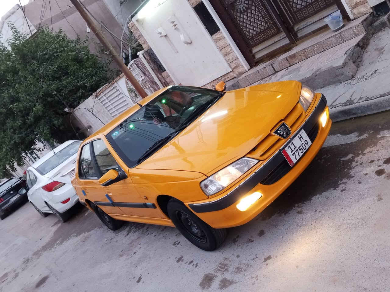 السلام عليكم
للبيع
بيجو موديل 2018 بيها اربع قطع صبغ رقم بغداد انكليزي بيها منضومه غاز نقص بس نوزلات تبريد شغال جاهزه السياره مابيها نقص 
السعر 50 وبيها مجال 

مكاني بغداد الغزاليه 
***********
