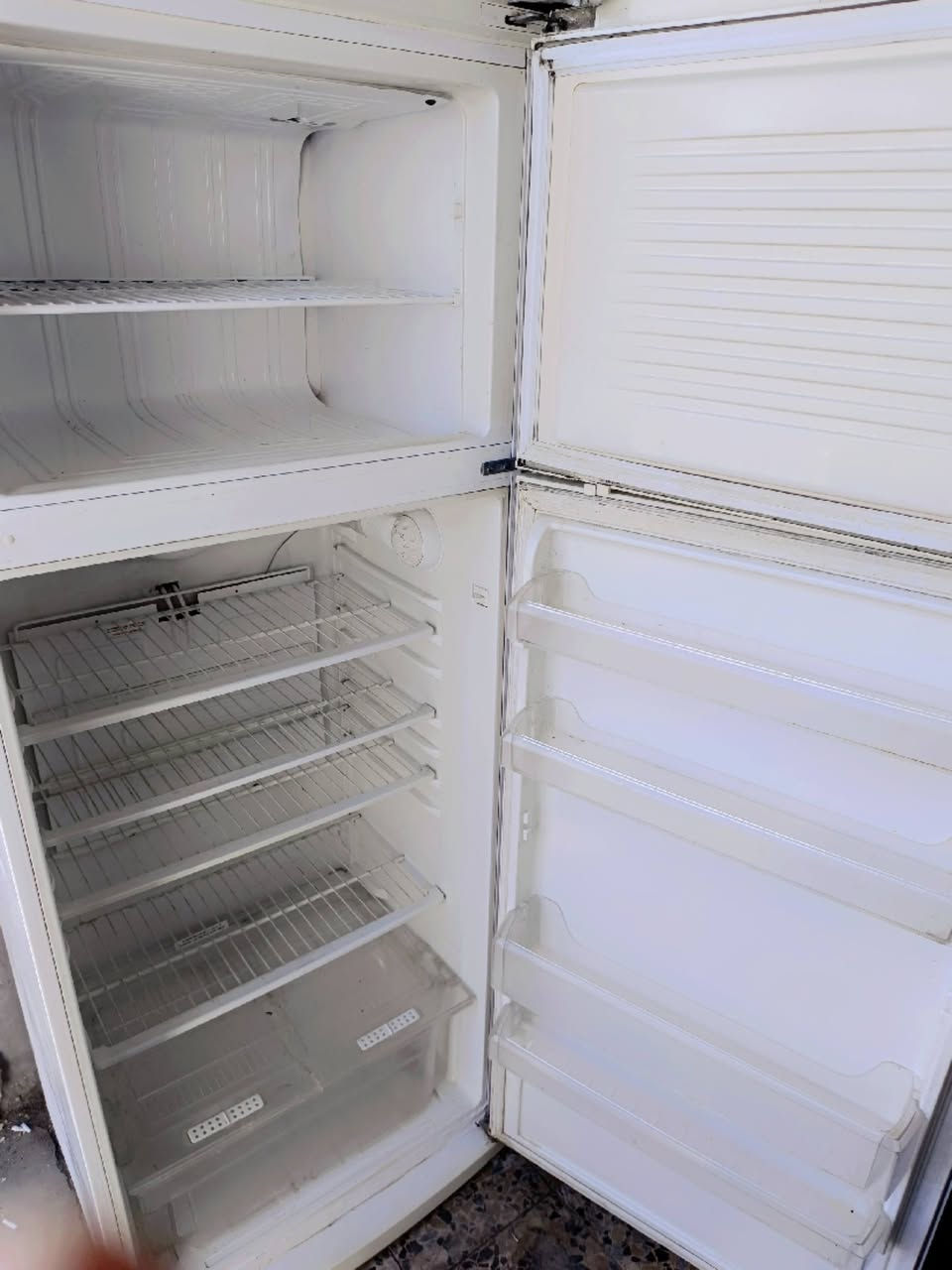 السلام عليكم 
ثلاجة بيكو بيضة 18 قدم نضيفة وتجميد سعره 125 الف

ثلاجة نيو نوم رصاصي 14 قدم فول نضافة سعره 100 الف ويوجد توصيل وشرط الفحص قبل الدفع 

للتواصل ‏‪***********‬‏ واتساب متوفر
