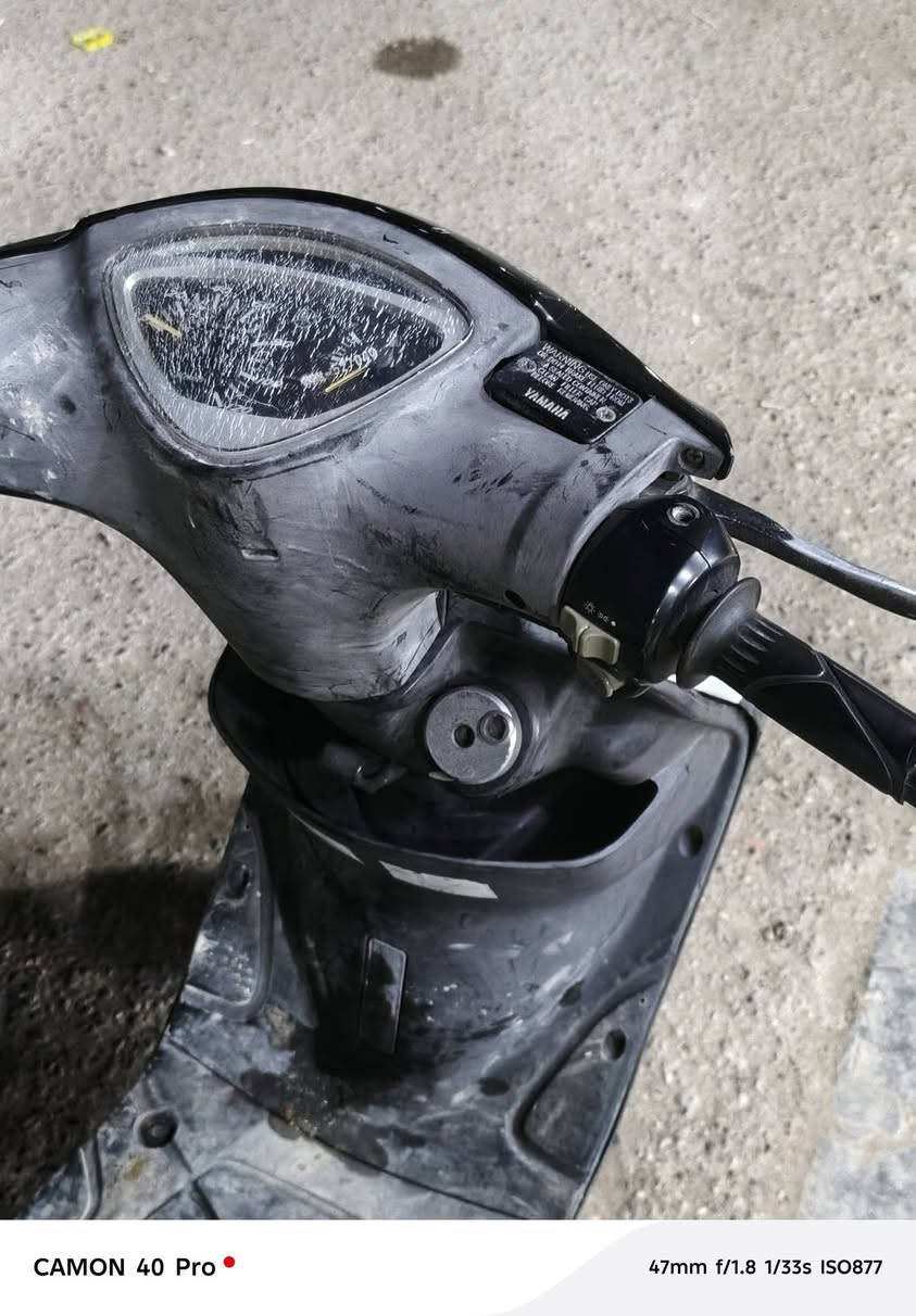 سلام عليكم دراجه ماكس عدله للبيع ماصرله سبوعين من نزلته فلو من كل شيء عنوان بغداد زعفرانيه شارع المعهد ***********
