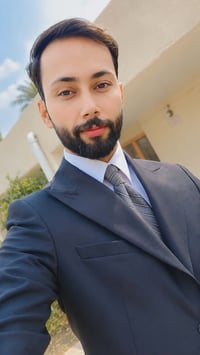محاضرات فيزياء • فتح باب التسجيل • معهد الشرق الاوسط