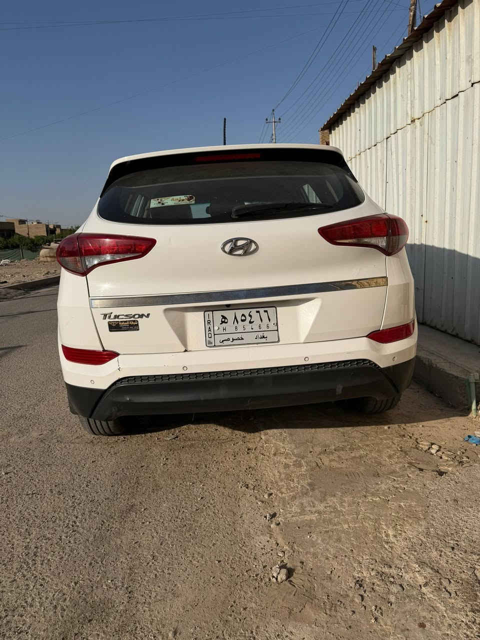 هيونداي توسان 2018 للبيع
خليجي ماشيه 106 كيلو 

بدون أي حادث او صبخ او معجون السيارة نضيفة بس كم شخطات بسيطة 

السعر 169 ورقة 

المكان بغداد كفائات العبيدي 

رقم الهاتف ***********
