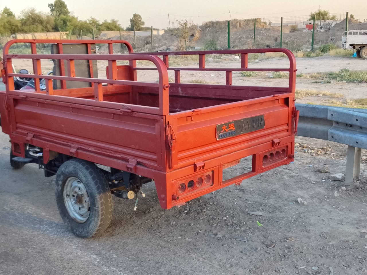 للبيع بدون اوراق عنوان حفريه س الصويره سعر 650             ***********
