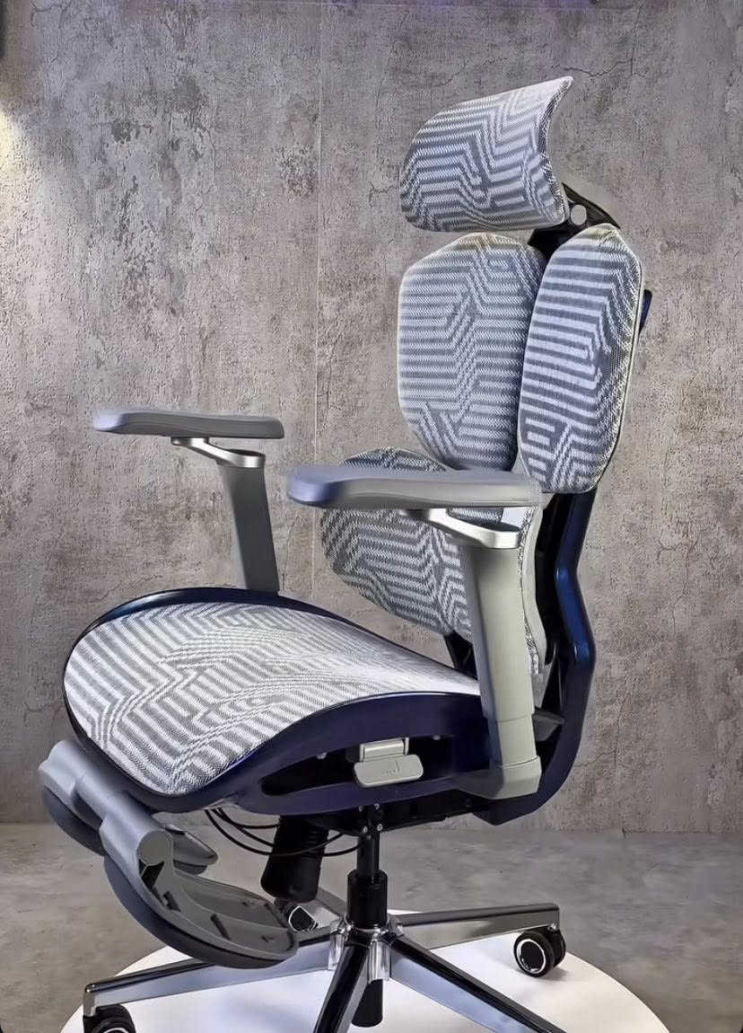 كرسي كيمنك احترافي – Astro

 الجودة: فوق الممتازة – تصميم مريح واحترافي للألعاب والعمل الطويل
 الماركة: Astro – قوة وثبات عاليين
 المواصفات الرئيسية:
 • تصميم مريح يقلل تعب الظهر والرقبة
 • مساند قابلة للتعديل بالكامل
 • قاعدة قوية مع أقدام مقاومة للخدش
 • خامات متينة عالية الجودة
 • دعم ممتاز للوزن حتى 150–180 كغ
 • وسائد داعمة أسفل الظهر والرقبة للراحة القصوى
للتواصل ***********
