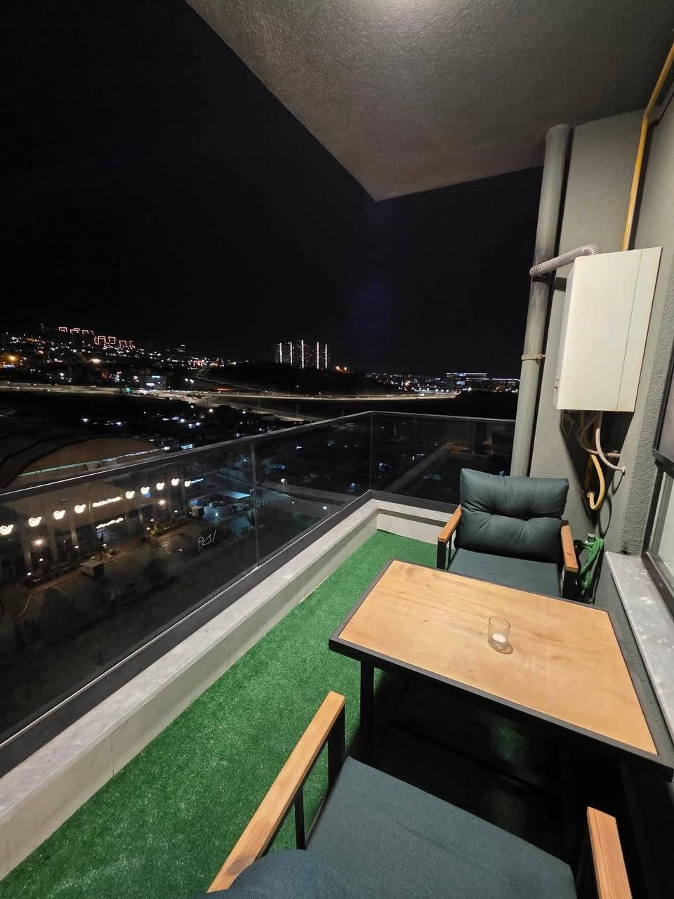 سەرەتا بەناوی خودا 
کۆدی/ 10917
شوقە بۆفرۆشتن 
📍شوێن /شاری خەونەکان 
📐ڕوبەر / 141 مەتر
🌕ڕوو / گۆیژە + ڕۆژ هەڵات  
🏗️نهۆمی / بەرز

پێک هاتوە لە ( میوان + هۆڵ + مدبخ + 2 مشتملات + 2نوستن یەکیان ماستەرە  )

تێبینی ( شوقەکە کەوانتەرو سپلێتی لەگەڵدایە سەقفی مەغریبیە عەرزی لامیناتە کامل سیستەمی شۆڤاژی رادێتەرە)
ــــــــــــــــــــــ
🖊️/ بۆ زانینی نرخ  کۆمێنت بکە 
ــــــــــــــــــــــــ
بۆ پەیوەندی📞
☎️***********
☎️***********
ـــــــــــــــــــــــــــ
تۆی بەڕێز موڵکت هەیە دەتەوێت بیفڕۆشیت یان بیدەیت بەکرێ زانیاریەکانمان بۆ بنێرە هاوکارتان دەبین 
‏‎*********** ☎️واتس ئاپ"فایبەر 
‏‎یان سەردانی نوسینگەی(جوانی موڵك)بكەن
‏‎ناونیشان"ئیبراهیم ئەحمەد"بەرامبەر دیلان سیتی
