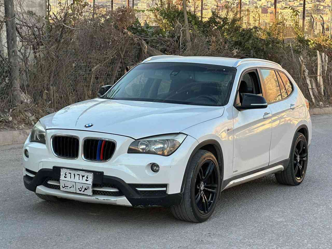 للبيع فقط 
BMW .. x1 .. موديل 2013 / محرك 4 سلندر توربو / 
محرك كاز / ديزل .. كير عادي / بدون دعم وبدون صبغ 
تحويل بشرط مضمون / سعرها 105 وبيها مجال بسيط 
السياره مكانها بدهوك 
***********
*********** دهوك, العراق
