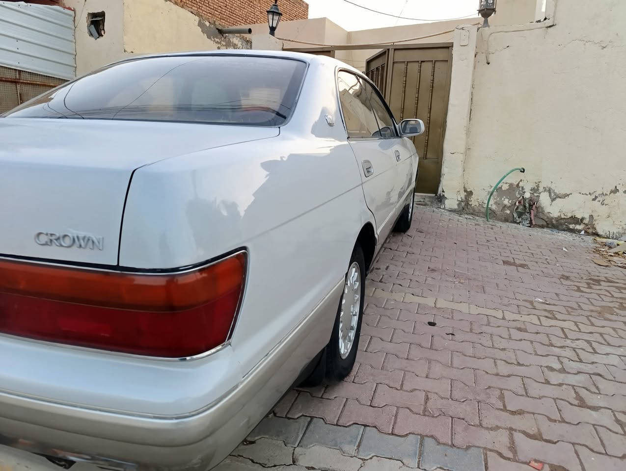 السلام عليكم ورحمه بركاته
سيارة بطه كراون منفصل مكفولة من نقل جثة وكص سياره تبريد وتخم تاير وحداديه جديده وكهربايات جديده السيارة بسمي رقم بصره انكليزي  تحويل ثاني يوم مكاني محافظة ميسان قضاء المجر الكبير السعر 62 وبيه مجال

الاستفسار الاتصال على الرقم 

***********
