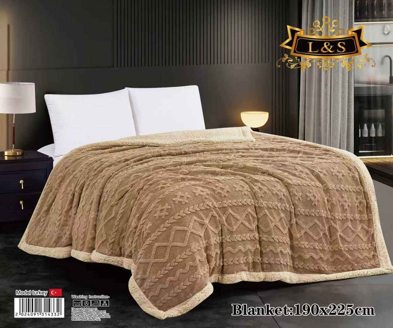 🔥 عرض شتوي ما يتعوّض 🔥
✨ غطوة فرو نفرين
نقشة حفر بوهيمي فخمة
ألوان شتائية دافئة ومتنوعة ❄️

🧶 خامة فرو ناعمة وثقيلة
🛌 تدفئة عالية ومظهر راقي
👌 تناسب غرف النوم والعرسان

💰 سعر القطعة: 9 فقط
💥 عرض الكمية: 3 قطع بـ 25

🚚 التوصيل: 5,000 د.ع لجميع محافظات العراق

📍 العنوان: بغداد – حي التراث – مقابل المضخه
📞 للطلب والاستفسار: ***********
