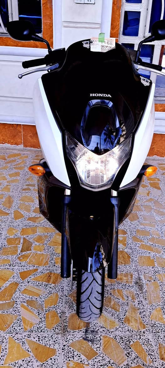 هوندا فاز دراجه رمبه مكفوله


**إذا كنت صاحب هذا الإعلان وتريد حذفه لأي سبب، رجاءا أرسل رسالة إلى الدعم الفني**