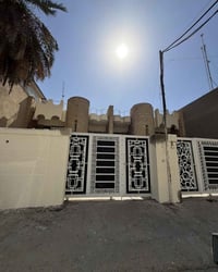 الجادرية • ٣٠٠م • ٤ غرف