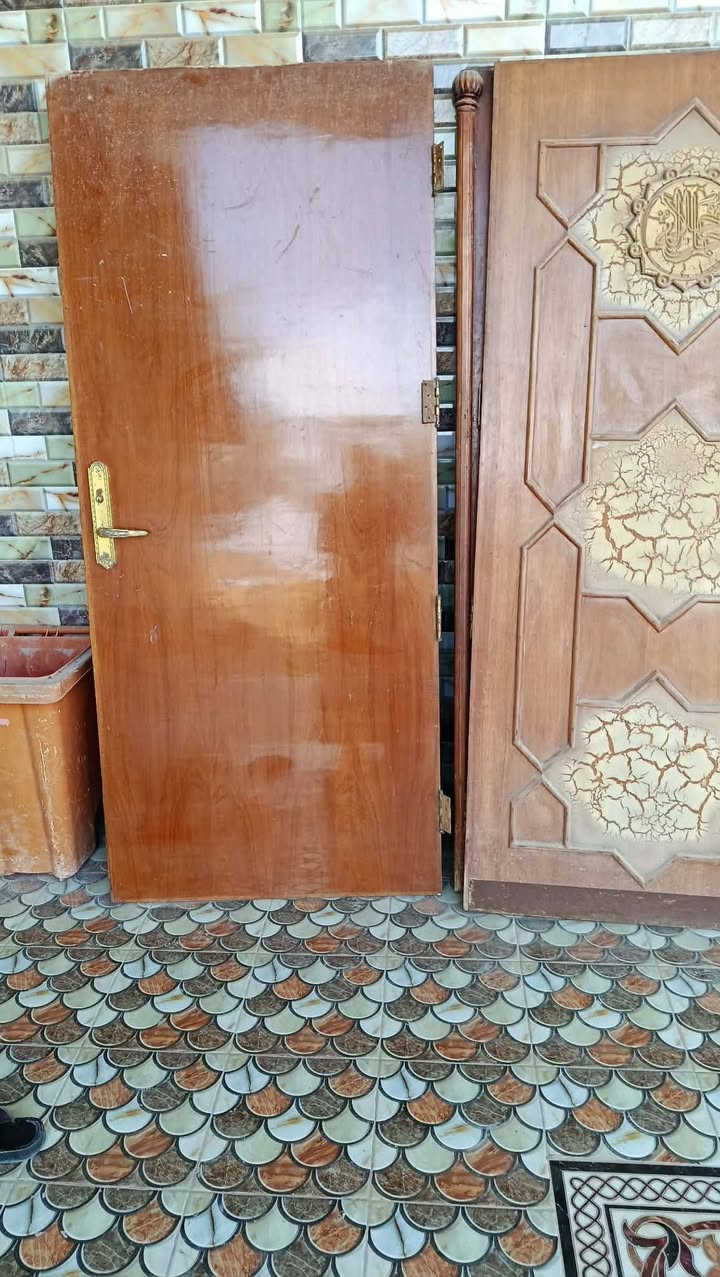 4فردات بوب+مكتبه
السعر 150 شلع 
*********** وتساب
