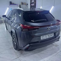 لكزز Ux250h موديل 2023 سياره كلين بدون بارد بدون شخط بدون صبغ  سعرها 2...