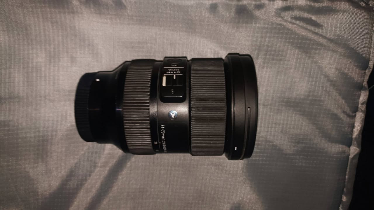 عدسة sigma 24-70 f2.8 

الأصدار الأول 

استخدامي الشخصي

نظافة غالق العدسة والزجاج الأمامي
متنظفة بشكل دوري وواضحة بالصور

السعر مليون وبي مجال


**إذا كنت صاحب هذا الإعلان وتريد حذفه لأي سبب، رجاءا أرسل رسالة إلى الدعم الفني**