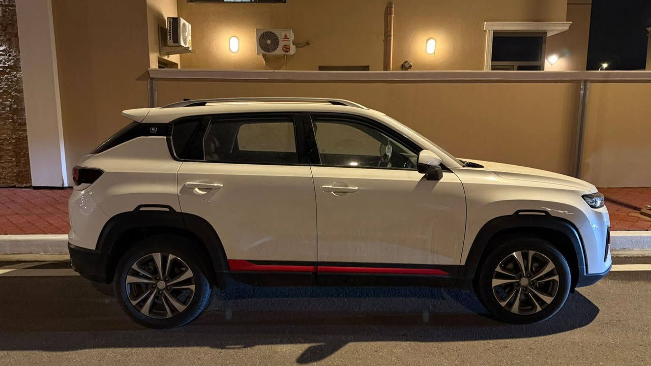 تشانجان Csplus 35 موديل 24 ماشيه 18 سياره باسمي حره وهواي مواصفات بيها رقمي للتواصل ***********
