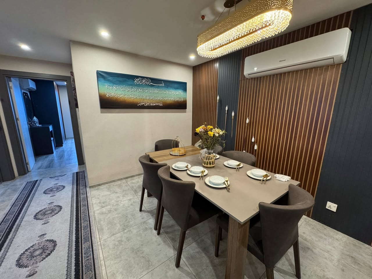 شقة للإيجار
ثلاث غرف و صالة VIP
مساحة الشقة 173 متر
في اربيل المربع الذهبي مجمع ( لايف تاورز )
عقارات الرفاهية 
***********
