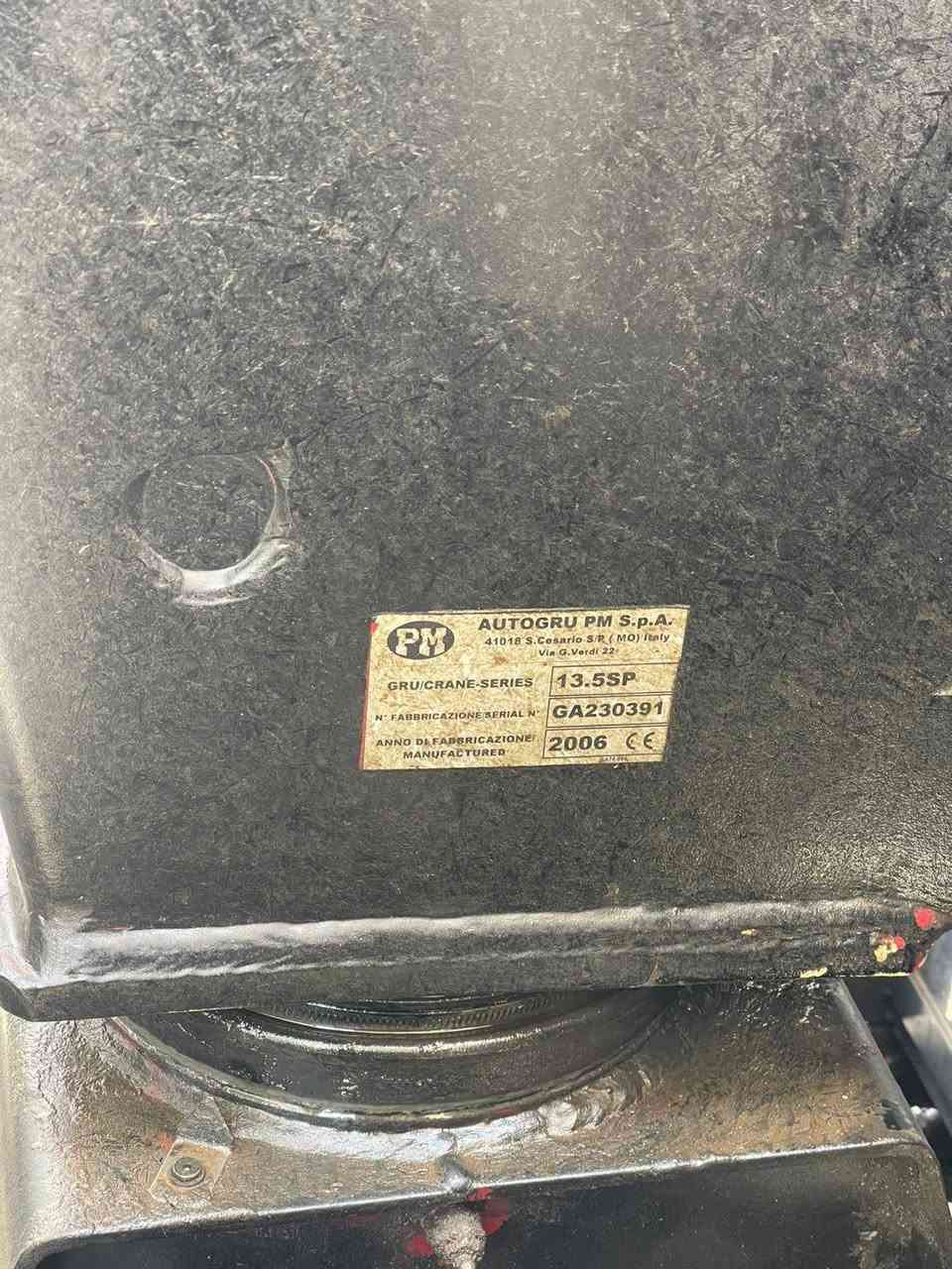 سلام عليكم اتيكو 2018كرين بي ام 5طن سلايتين فول سيفتي مكان سياره بغداد ***********
