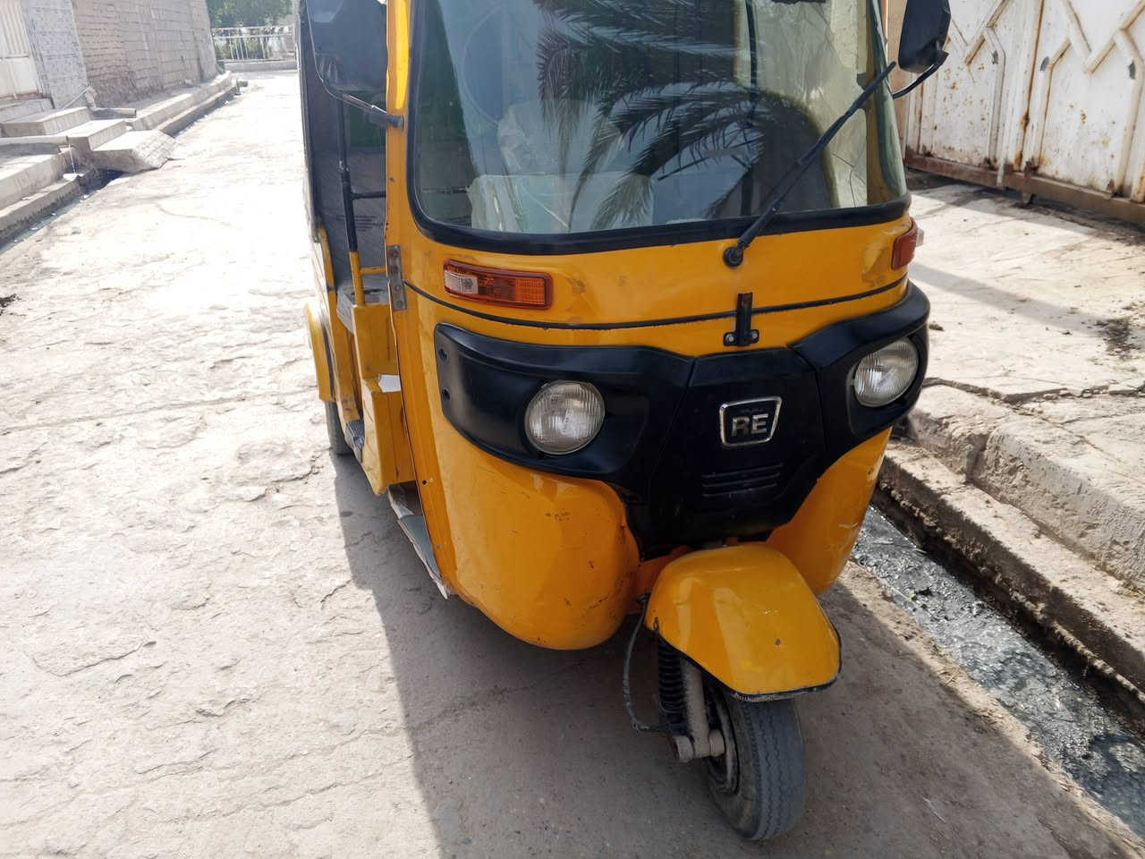 للبيع موديل 20 اصولي بس بدون وراق اتكفل بيه مكاني ناصريه دوايه ***********
