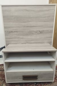 ميز تلفزيون • قابل للتفاوض • تواصل خاص