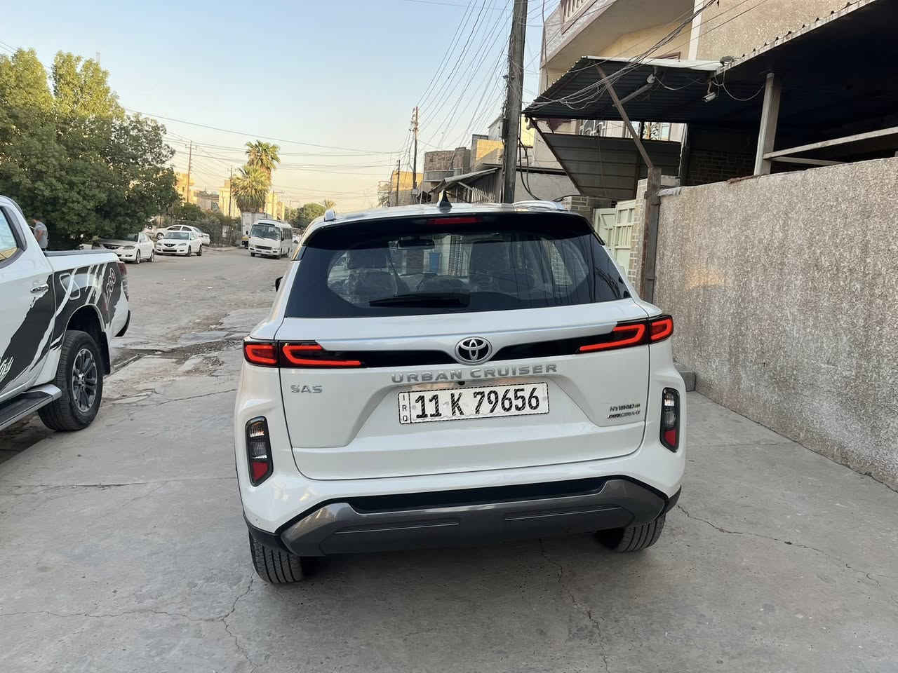 السلام عليكم تيوتا اوربان كروز مديل 2025 ماشية 800 ضمان شركة ساز  سيارة فول مواصفات بانوراما توكلر  سيارة مخزونة مكاني بغداد هذا رقمي ***********
