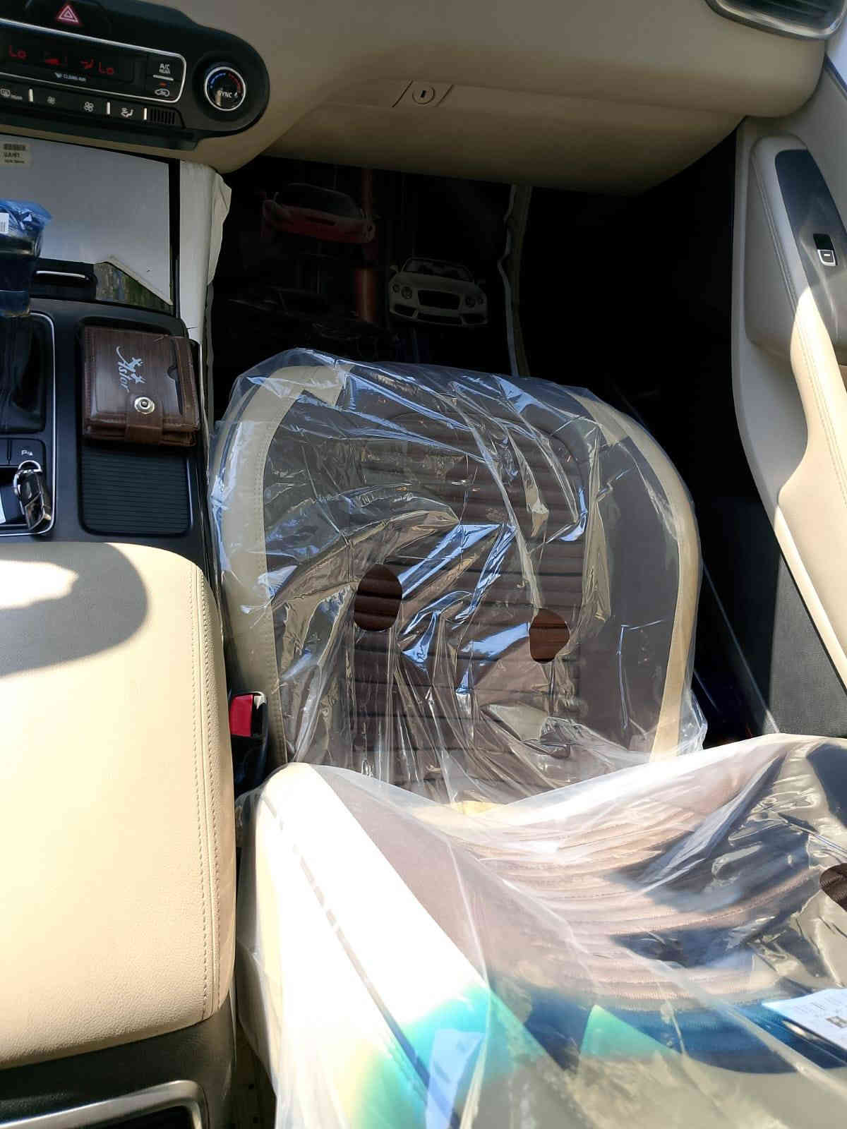 سلام عليكم
لبيع سورنتو 2019 خليجي
السياه تحفه بعدهي بوضع الزيرو 
ماشيه 31 الف حقيقي
مكفوله كفالة عامة حتة الدعاميات حته من الشخط 
كير محرك صدر تخم تاير كله شركه 
المواصفات 
6 سلندر 
7 راكب 3 قطع تبريد 
صندوك كهرباء 
كشنات كهرباء 
بصمه ابواب 
ويل كروم 
بردات خلفيه 
بصمه تشغيل 
حساسات خلفيه + اماميه 
بعد لايلون الشركه بيها او فابلون الشركة كتلوكات الشركة او كل غراض الشركه موجوده
بسمي رقم بغداد الدولي تحويل ثاني يوم 
مكاني بغداد 
شرط اي سونار بل عراق ودي 
***********
