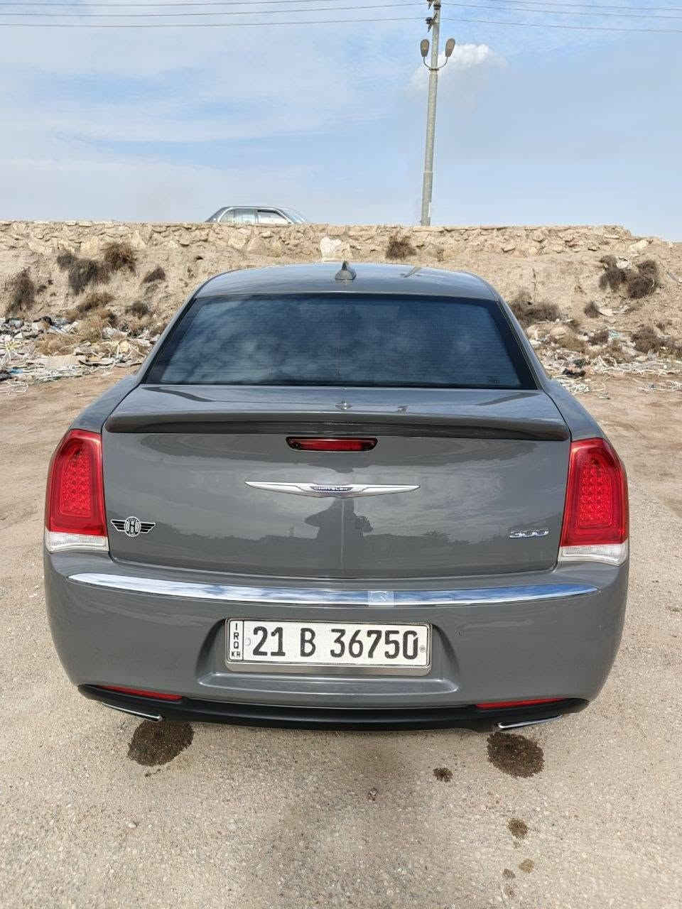 السلام عليكم سياره اوباما اللبيع موديل 19 اصل رقم سليمانيه سياره كفاله عامه وباقي التفاصيل تصل إلى هاذ الرقم *********** العنوان البصره المدينه
