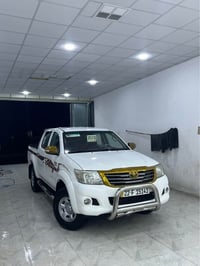 هايلكس • ٢٠١٣ • بدون بوية