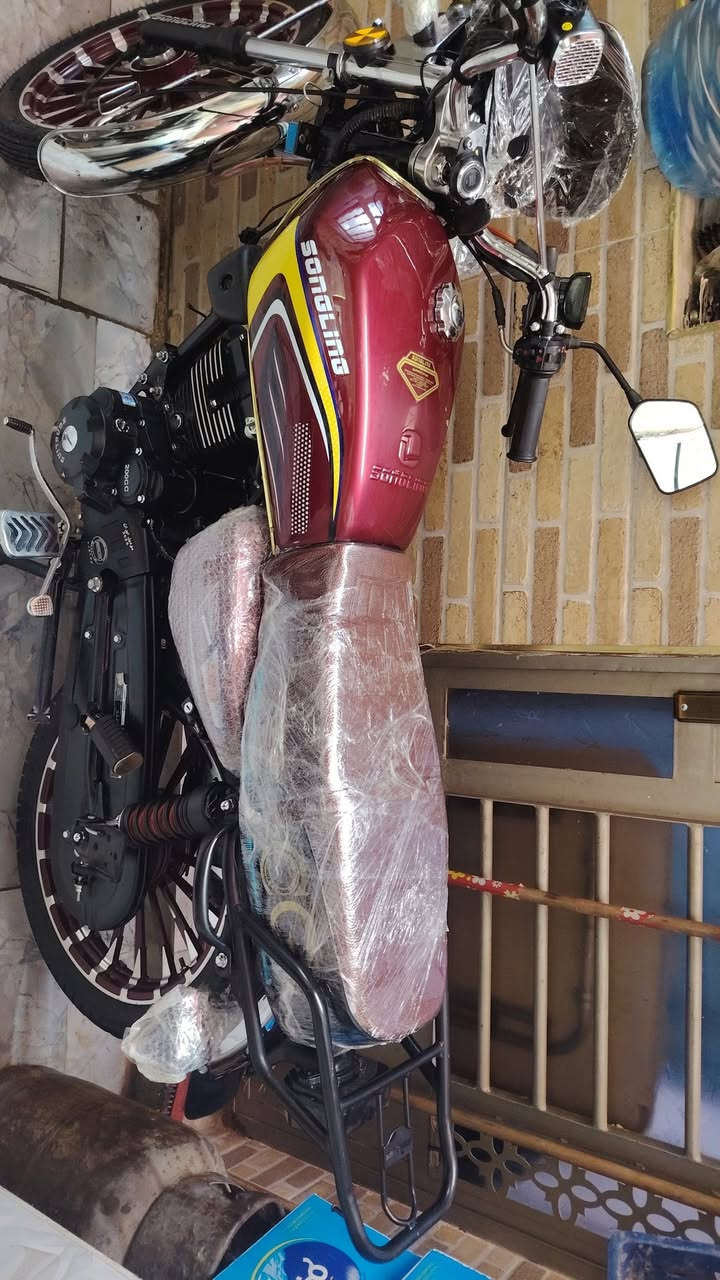 السلام عليكم دراجة إيراني للبيع موديل2026 دراجه جديده مستعمله قليل زيرو مكفوله كفاله عامه من كََلشي
تشغيل عن بعد
محرك 200
ماشيه2000
مكاني بغداد الكريعات *********** متواجد واتساب
المو شراي لايتصل السعر خاص
