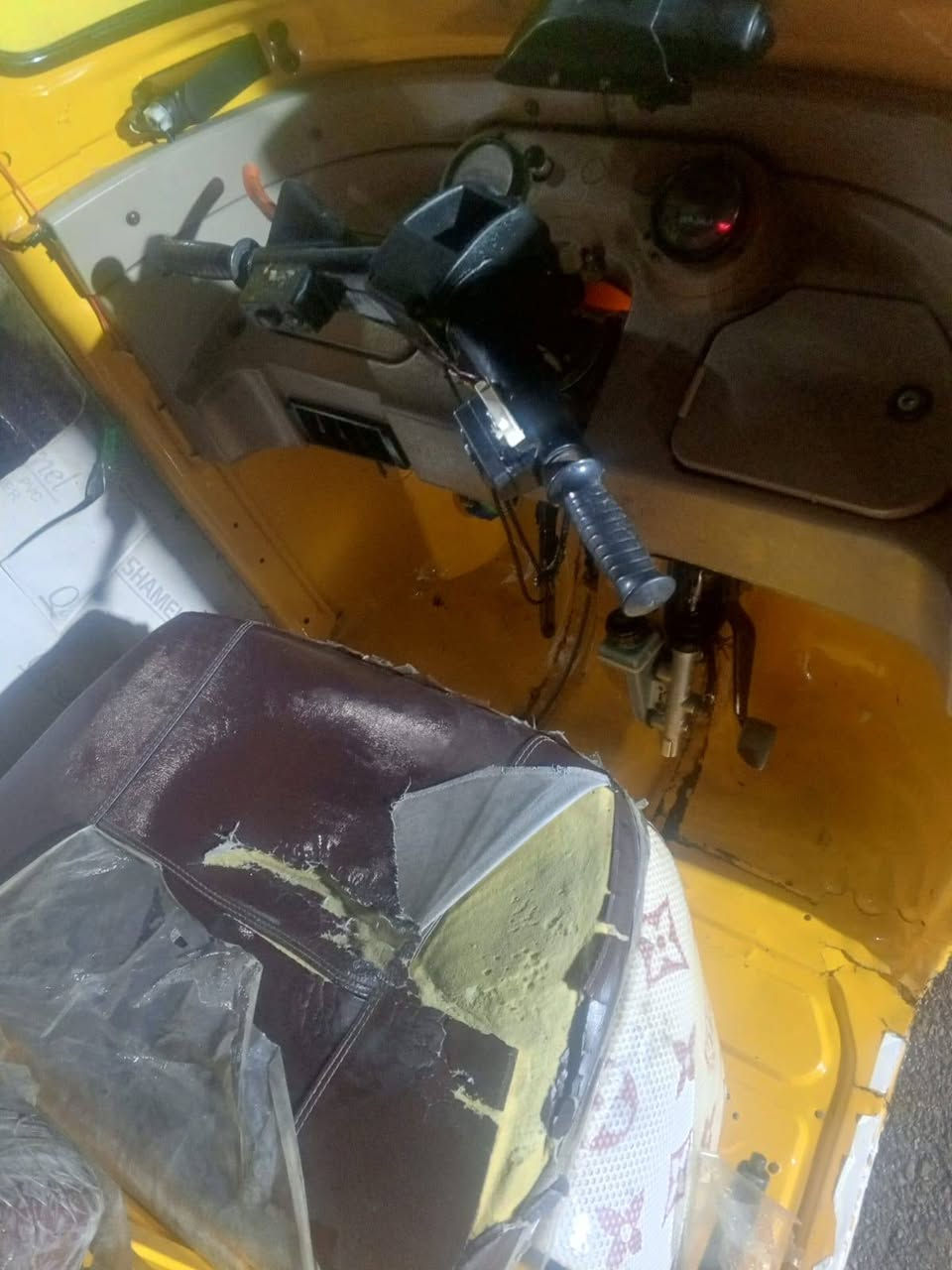 شباب السلام عليكم تيك توك موديل 19 ما مرقمه ما متواجد على الفيس هذا رقم تلفوني وانا  ***********
