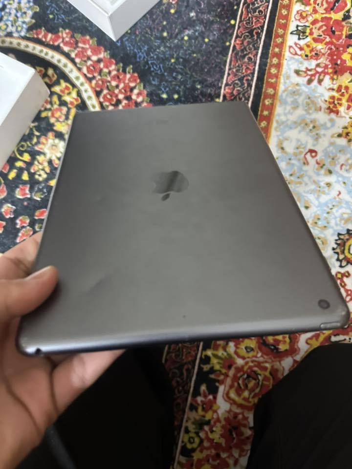 ايباد 9 ذاكره 64 بطاريه بحاله ممتازه شاشه مكسوره بصمه لاتعمل سعر 90 *********** ميسان حي الغدير
