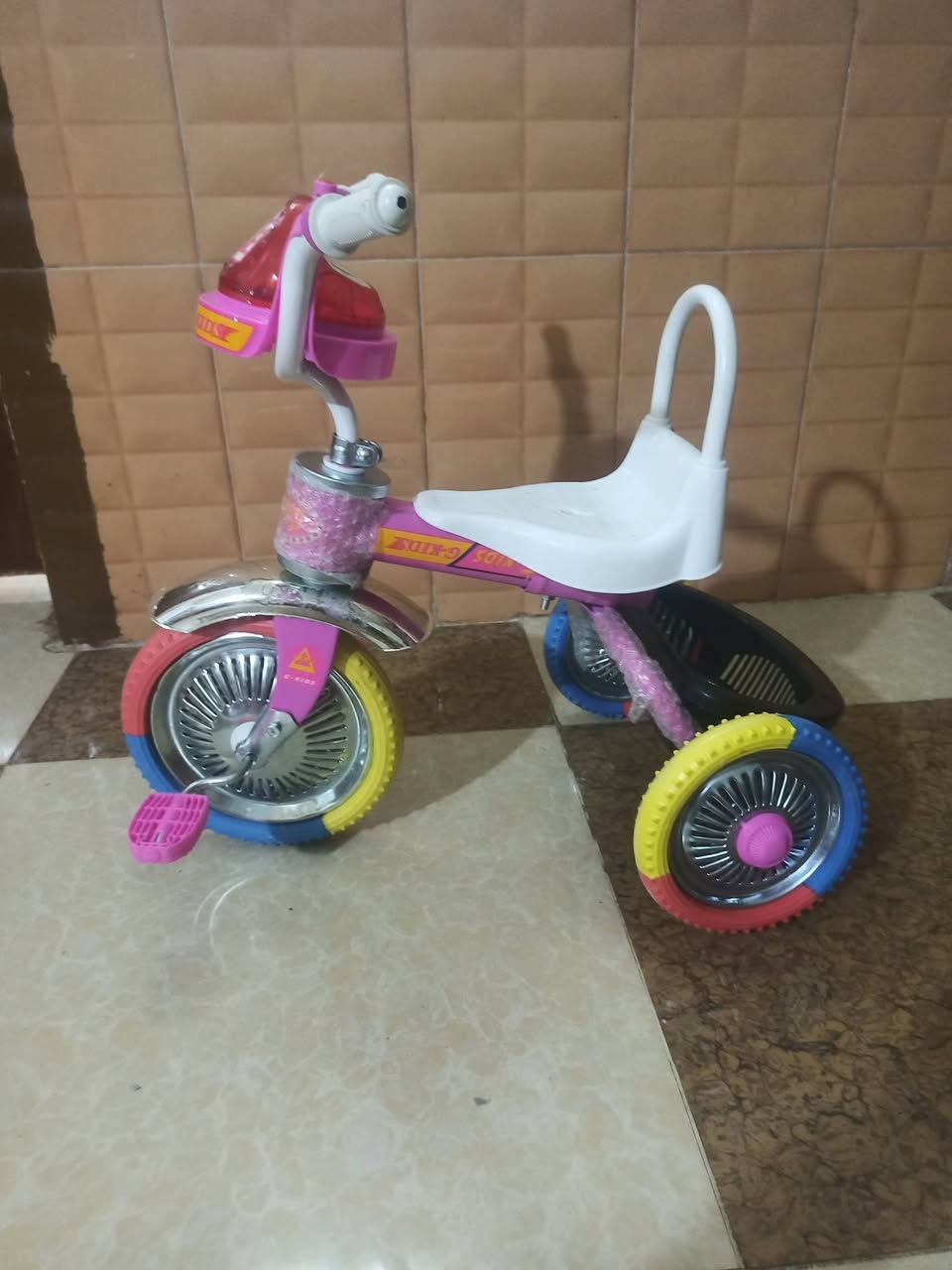 باسكل اطفال جديد بلجيس السعر 15


**إذا كنت صاحب هذا الإعلان وتريد حذفه لأي سبب، رجاءا أرسل رسالة إلى الدعم الفني**