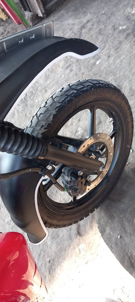 بوكسر 23 رقم وسنوية تحويل ثاني يوم دراجة مشتغلة شي قليل دلفري وماشيه 4000 حقيقي للستفسار ***********
