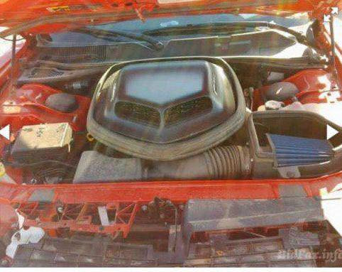 السلام عليكم سياره جالنجر شيكَر 18 اصل عليهه برمجه وتفريغ وشوته مفتوحه وكزوز srt ووسطيات slp وويل روهانه جديد ما بي اي فطر ولا تصليح وبيهه دركه فورجد كاربون فايبر ودواخل كاربون فايبر وغرفه حمره كنتاره وجلد السياره ماشيه 60 ميل تقريباً بل 95الف السياره بحاله الوكاله جديده لا مبدل بيهه بطل ولا برغي مفتوح بلمكينه عليهه ادامه كامله من منضومه مي ولف حماوه 82 كل ما تدوس تنزل حراراتهه فدشي كلش مرتب ضغط الدهن ممتاز بحاله الوكاله اذا مو احسن السياره تنوخذ ربع دينار مينصرف عليهه كامله مكمله من ناحيه شكل ومن ناحيه اداء بيهه كلش هواي تفاصيل وبلواقع حيل احله وفهئه نادره ومميزه بهيج نضافه السياره ضربتهه جاملغ وبنيد وطرف الباب لان راجع عليه الجاملغ من جهه عكس السايق اما صفحه السايق بيهه بارد بلباب جداً جداً بسيط وبطرف الجاملغ الوره هماتين كد اصبعين جداً خفيف)(***********
